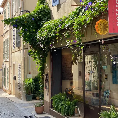 - Tres Beau Climatise A Cote Du Port Cassis